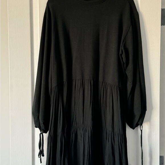 Dark Green Zara Dress - Picture 2 of 3